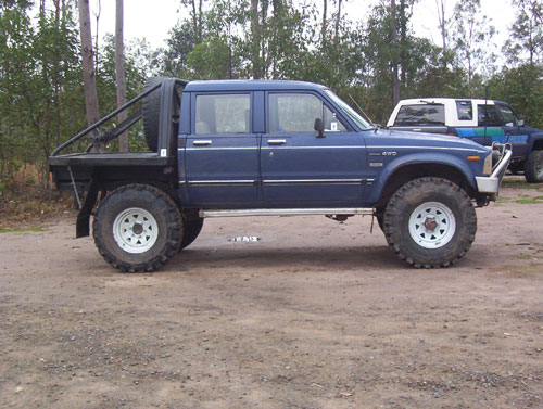scott_hilux_02.jpg