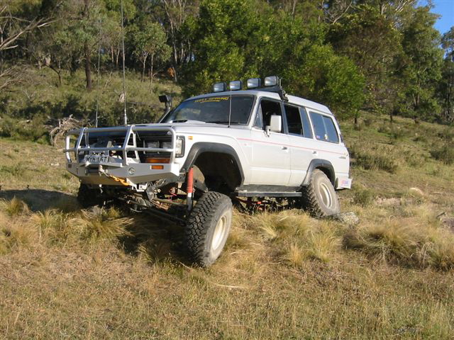 Ron's HJ60 Sahara 6.jpg