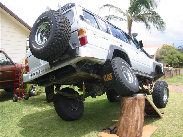 Ron's HJ60 Sahara 5.jpg