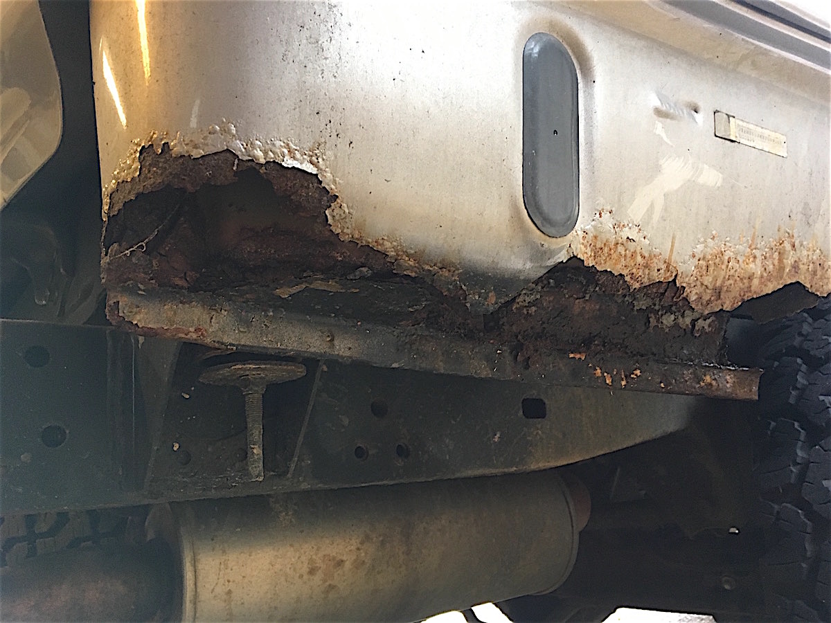 072316_rear_quarter_rust1.jpg