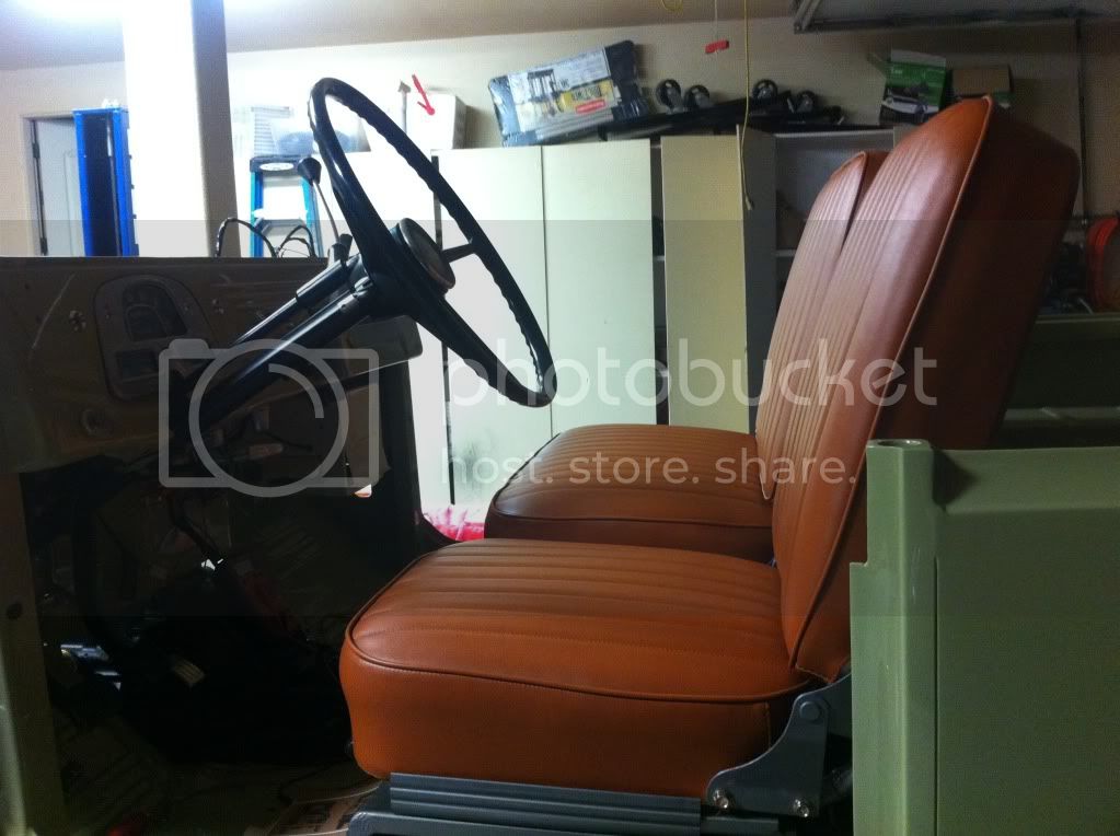 Seats1.jpg