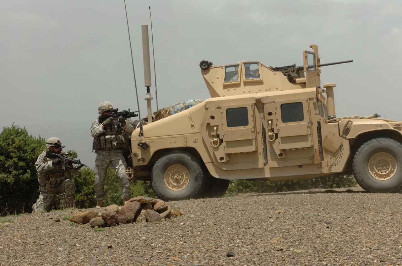 Humvee_US-Army_forum_army_recognition_001.jpg