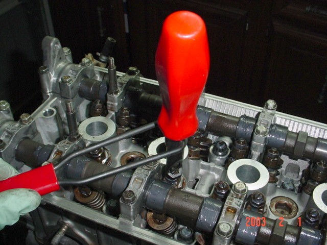valve-adjustment.jpg
