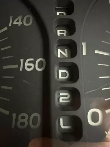 Toyota Land Cruiser 100 Series Instrument Gauge Cluster Speedometer Diesel 1HD-T - Picture 12 of 16