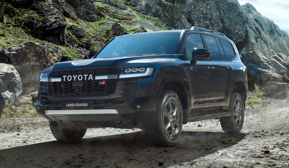 TLC-300-GR-Sport6.jpg