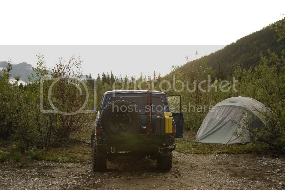 FJ60_back.jpg