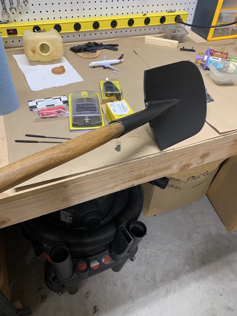 351newshovel.jpg