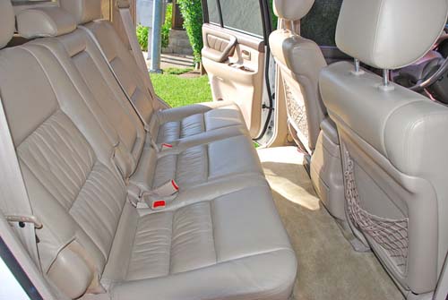 11-in_backseat1.jpg