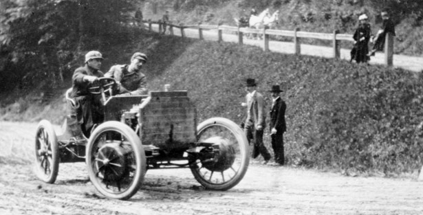 lohnerporsche.jpg