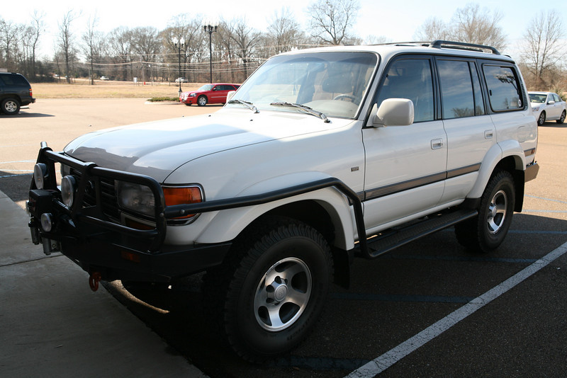 806323329_C5oSq-L.jpg