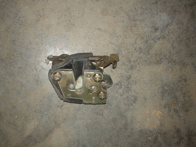 door%20latch.jpg