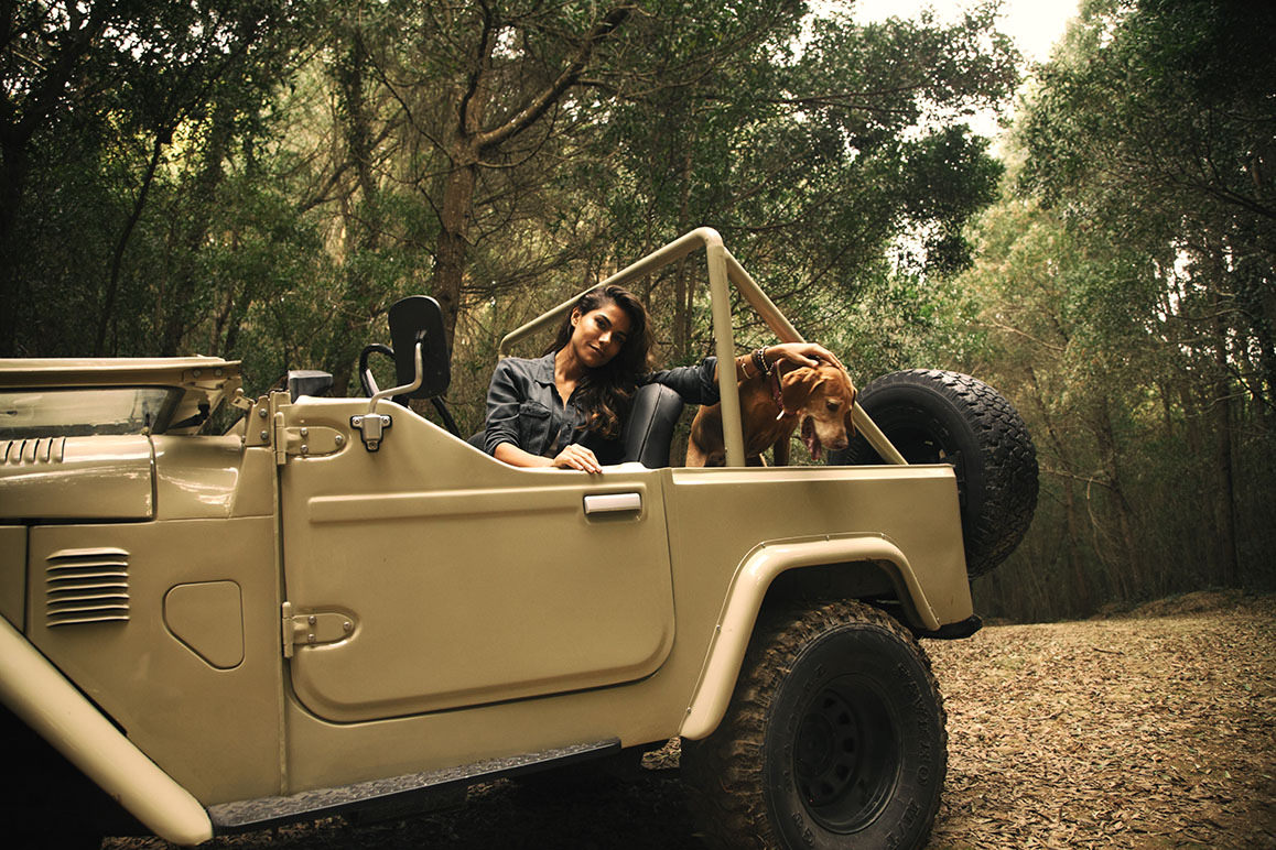 Toyota_Land_Cruiser_BJ40_12.jpg