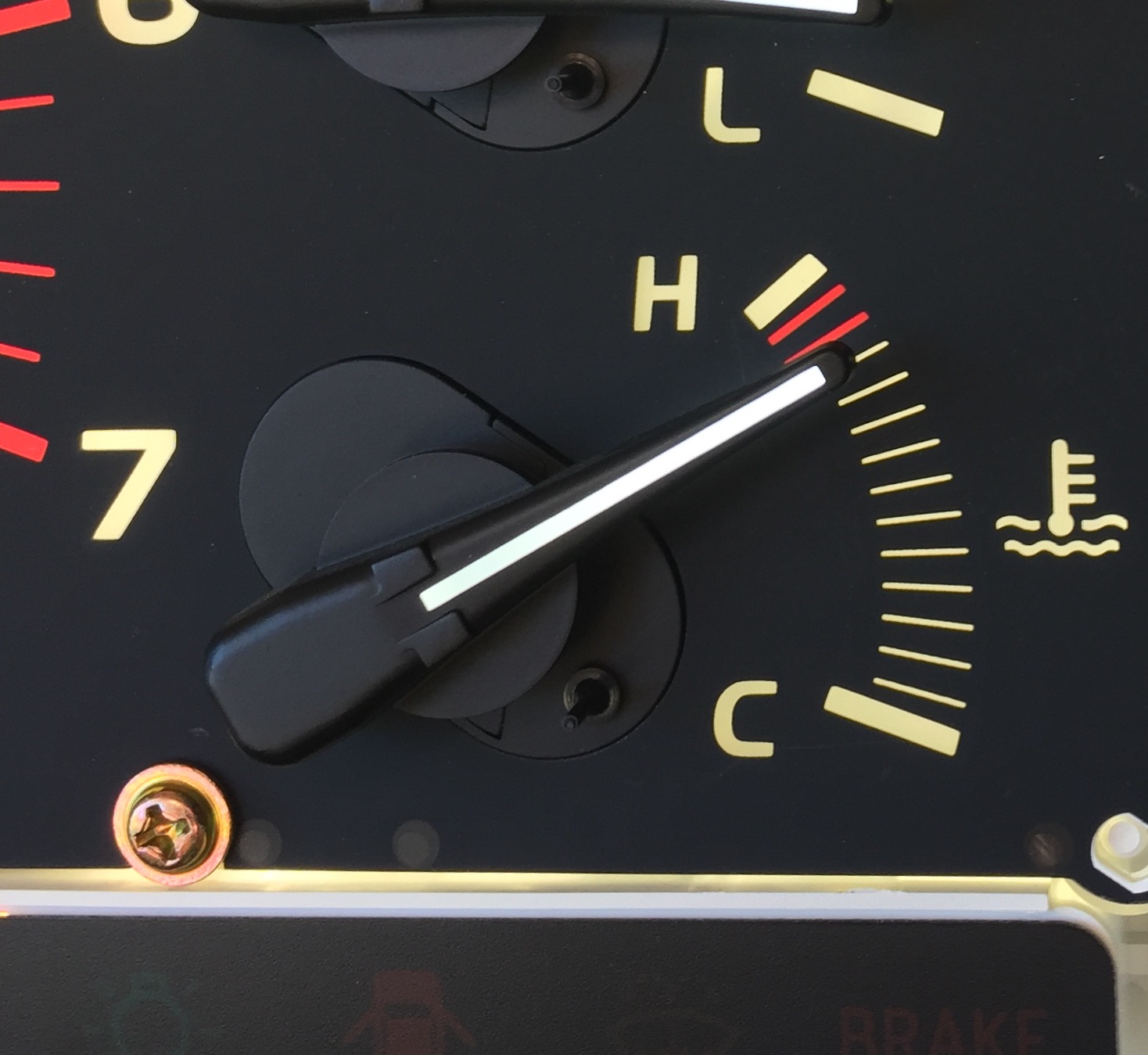 What To Know About a Car Temperature Gauge