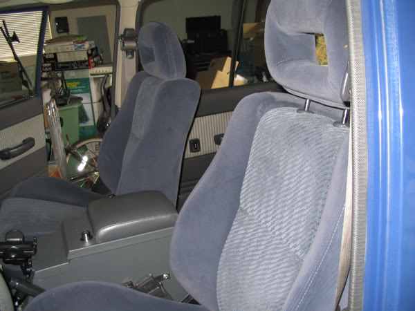Seats-Driver2.jpg