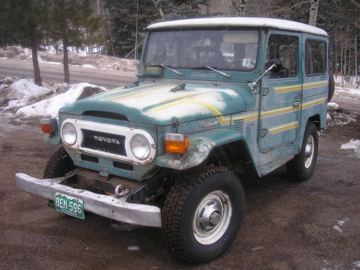 75 FJ40 Near Denver