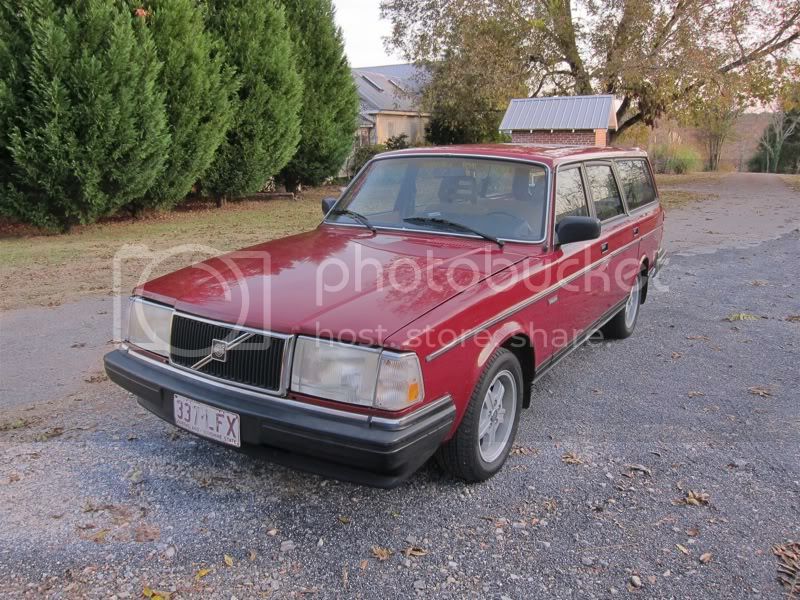 1988 Volvo 240 DL wagon - Anniston, AL