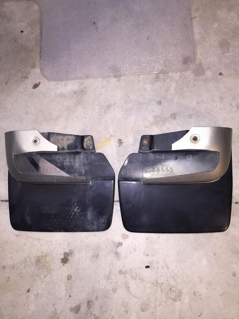 fj_front_mudflaps.jpg