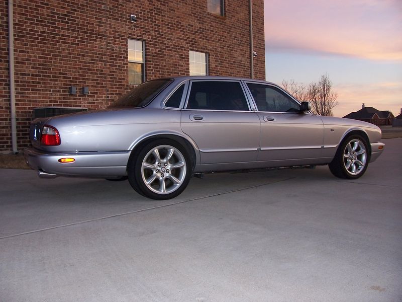 jag4+2+1235963190.jpg