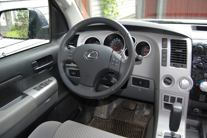 lexustundrawheel_001.jpg