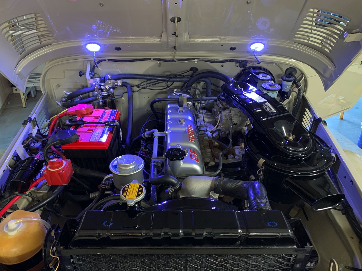 363detailedengine.jpg