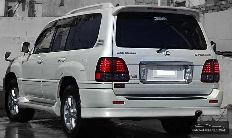 toyota-land-cruiser-cygnus-2003-7998984.jpeg