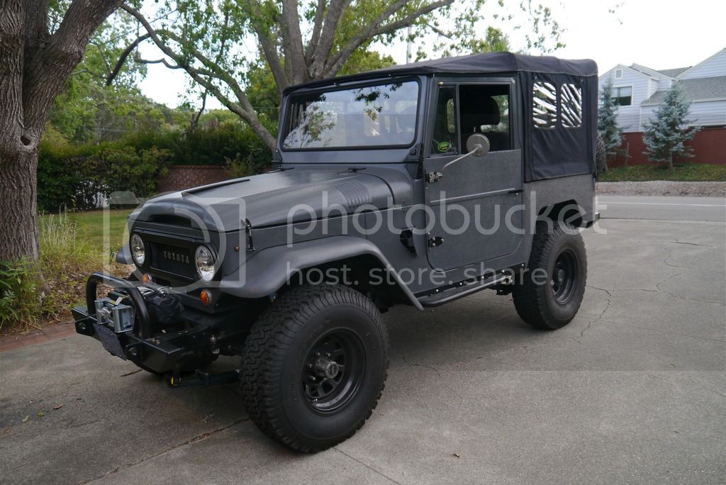 1969 FJ40 LSx V8 4-speed CA
