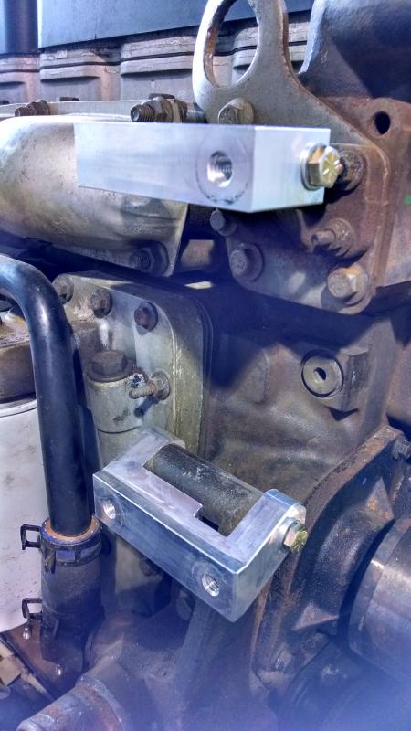 Alternator_bracket_2.jpg