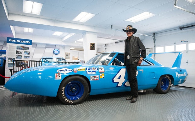 Richard_Petty_with_3339065b.jpg