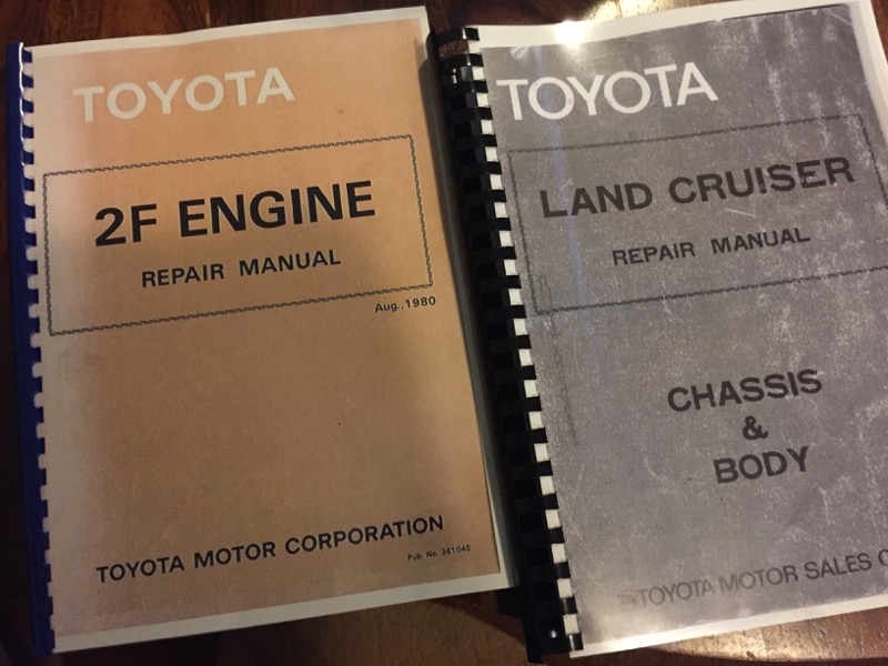 076manuals.jpg