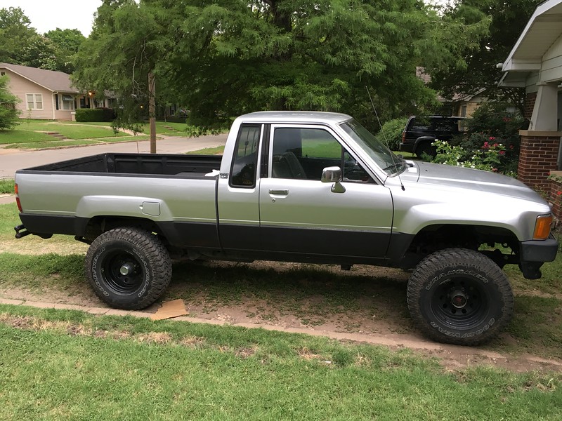 1988 Toyota Xtra cab 4X4 22re 5-Speed - Dallas /Fort Worth