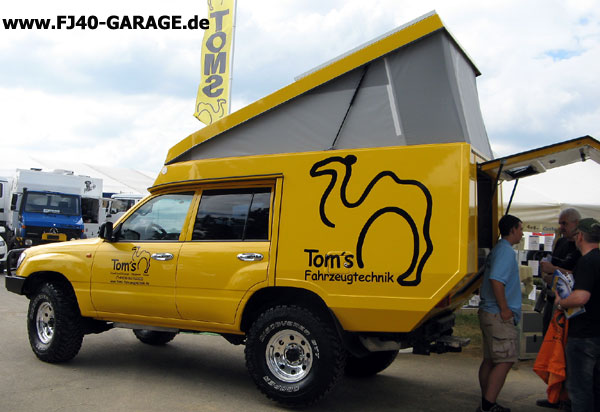 toms-j10-yellow.jpg