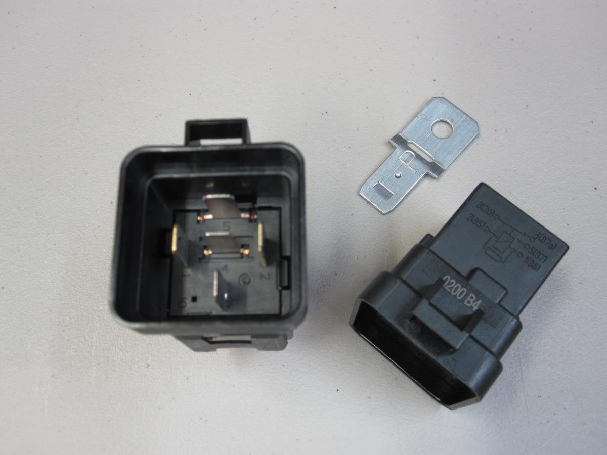 ceautoelectricsupply.com