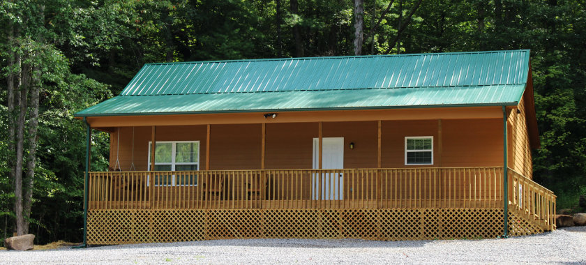 Cabin-497-Main-Outside.jpg