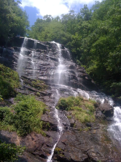 0b04a251.jpg