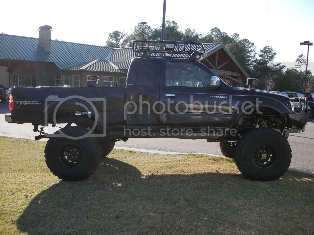 tacoma4x4047.jpg
