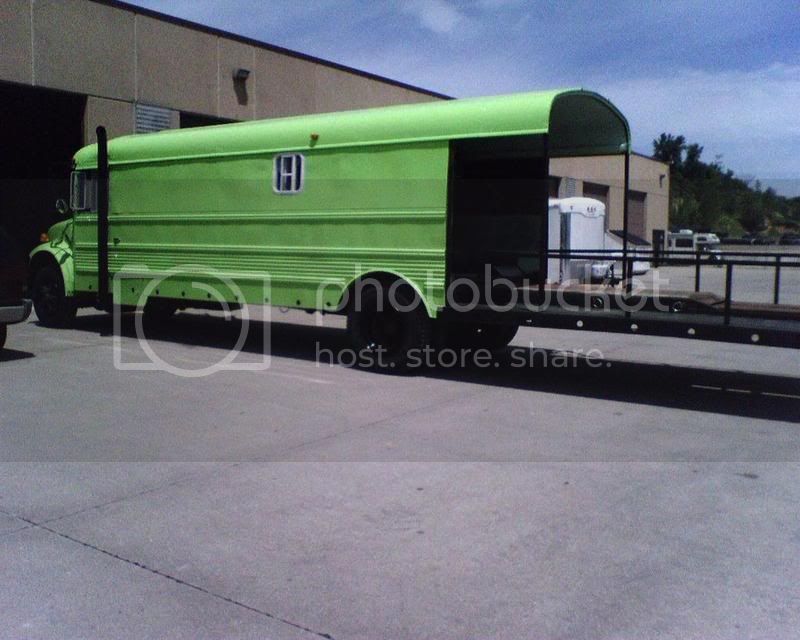 bus4.jpg