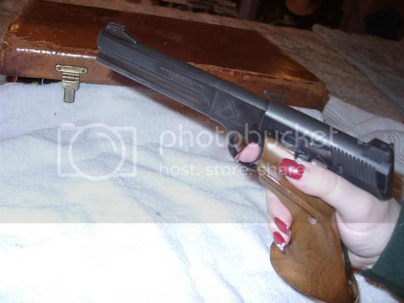 pistol4.jpg
