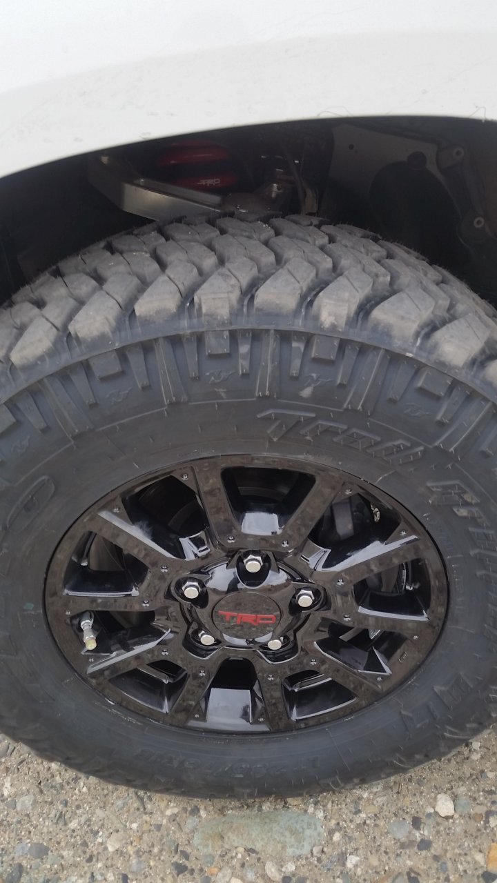 18-in-TRD-Pro-Tundra-wheel-1.jpg
