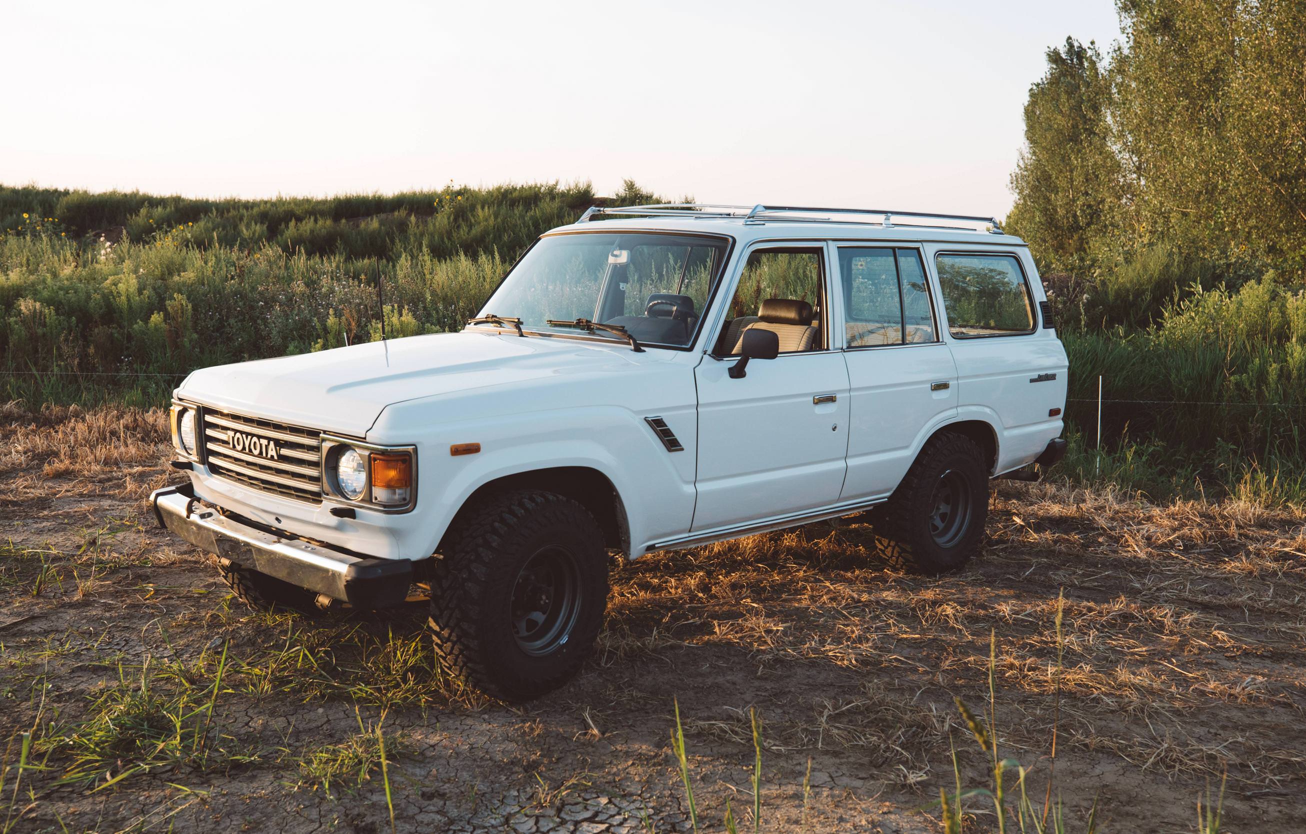 1/1987 Toyota Land Cruiser FJ60