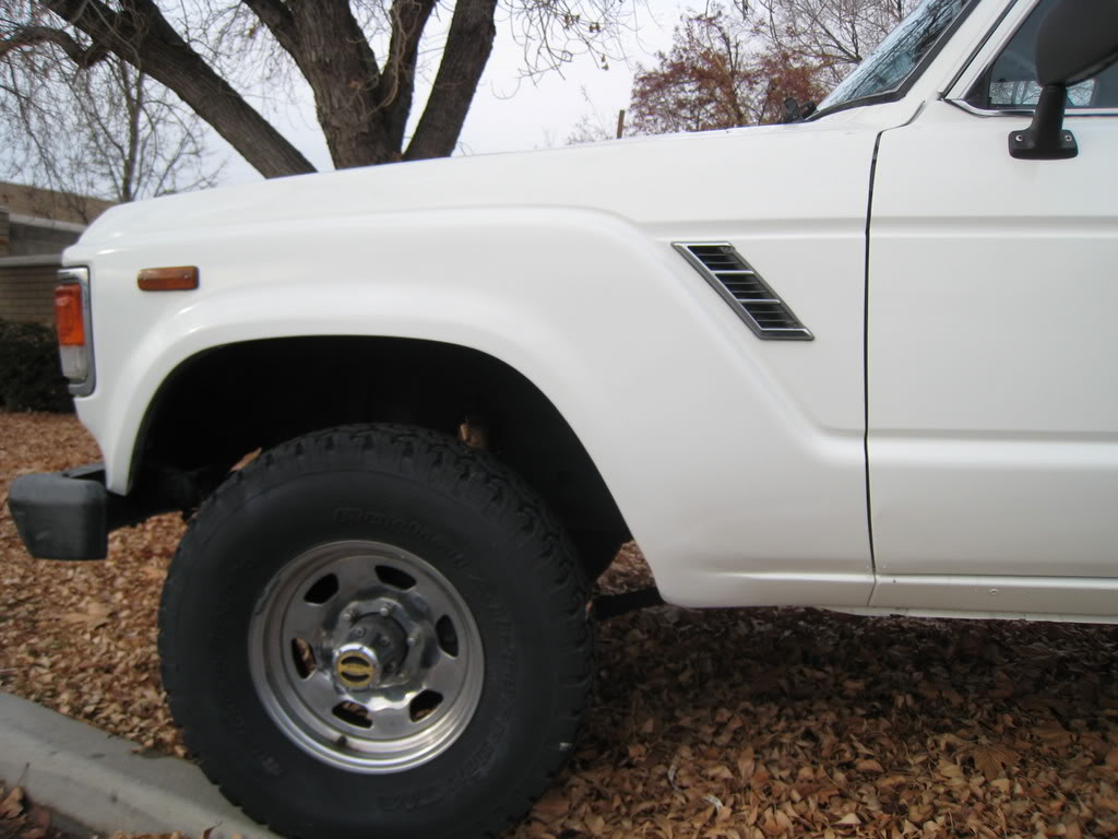 White012.jpg