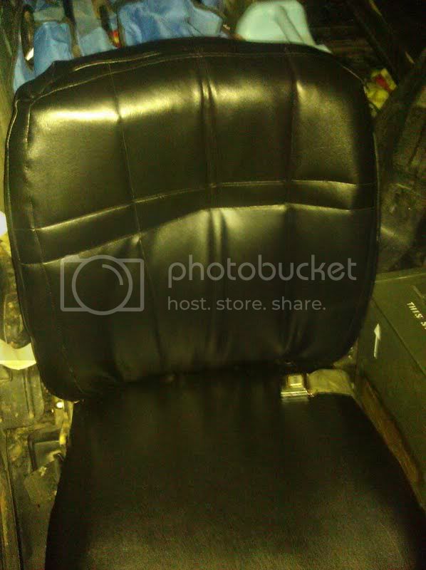 soloseat.jpg