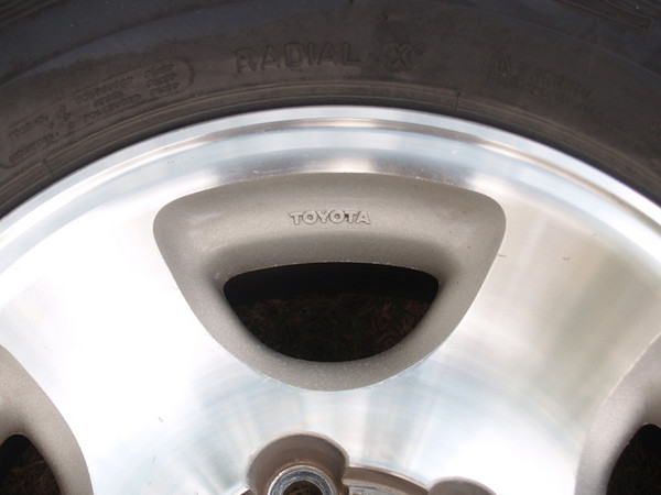 178704152-M.jpg