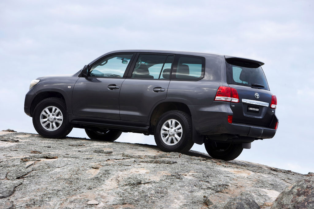 2008 Toyota LandCruiser 200 1 