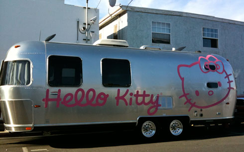 1028hellokitty2.jpg