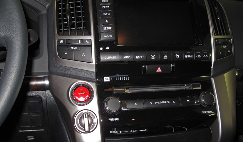 LC200TRDButton_31MAY13_zps49c1343c.jpg