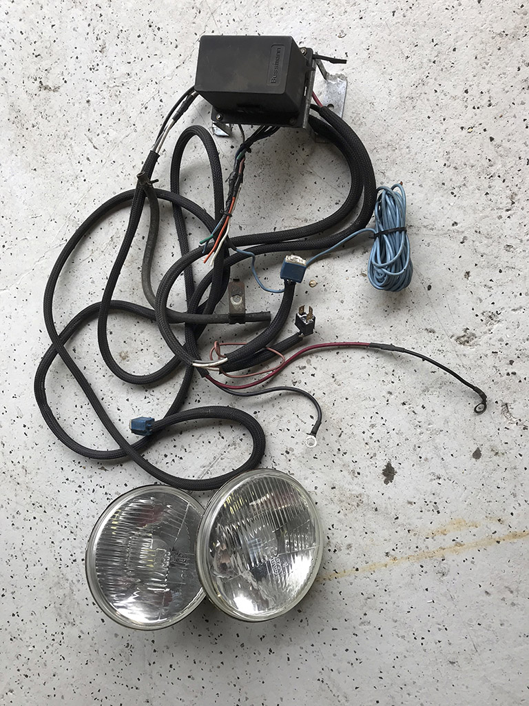 HeadlightHarness.jpg