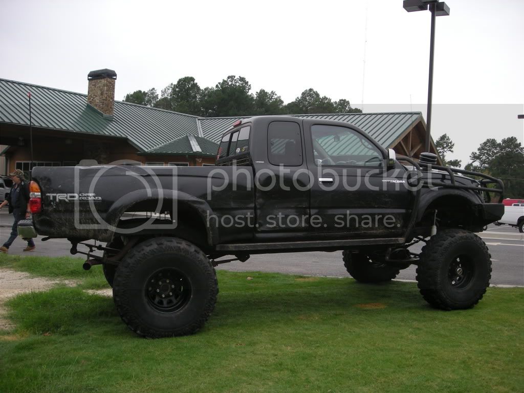 tacoma4x4024.jpg