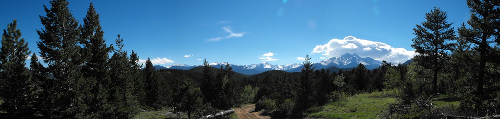 2571335816_c988bef388_b.jpg