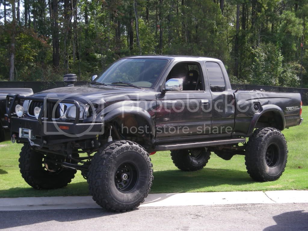 tacoma4x4026.jpg