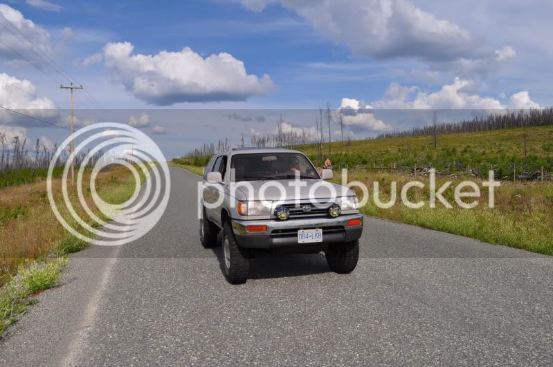 '97 4runner, 5spd, locker, 172km's, lift, in BC